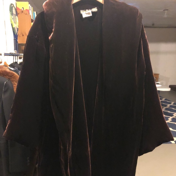 Donna Karan New York velvet cape